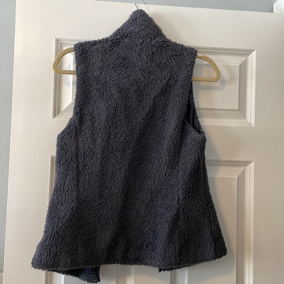 Women's Los Gatos Fleece Vest - Picture 5 of 5